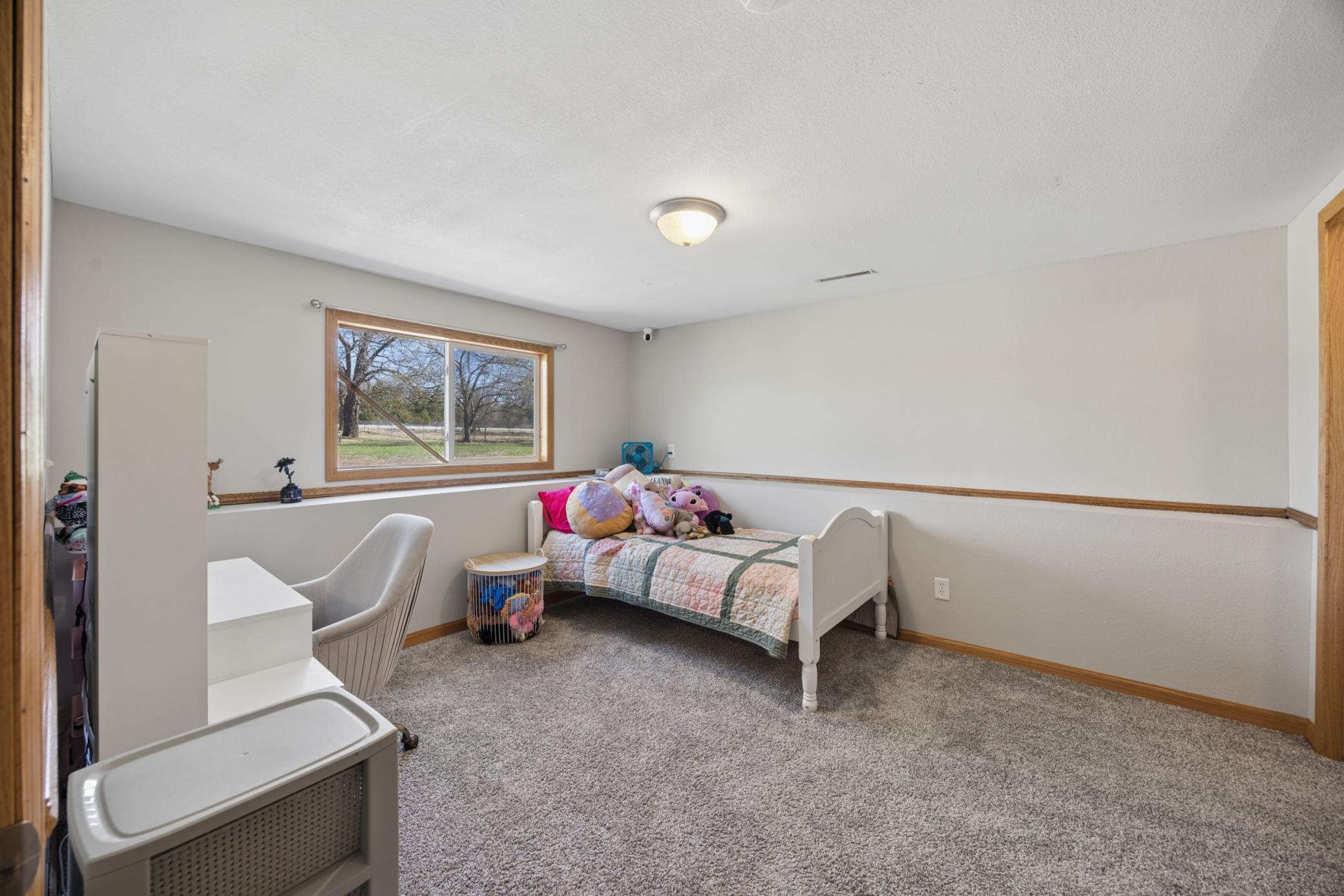 Another view of bedroom 3.. so roomy!