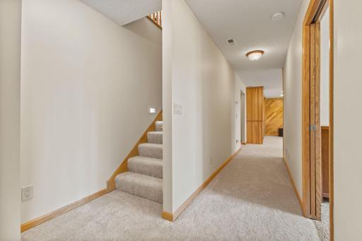 39541 Eastwood Avenue, North Branch, MN 55056
