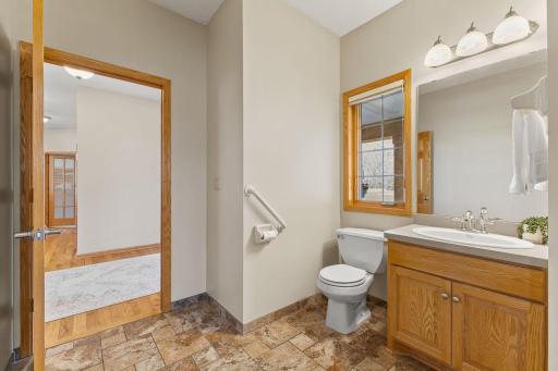 39541 Eastwood Avenue, North Branch, MN 55056