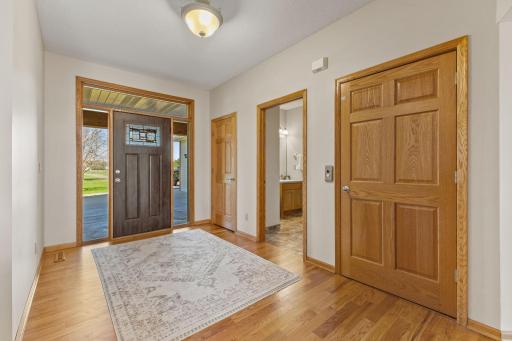 39541 Eastwood Avenue, North Branch, MN 55056