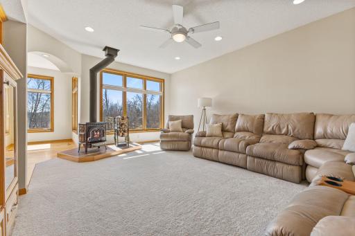 39541 Eastwood Avenue, North Branch, MN 55056