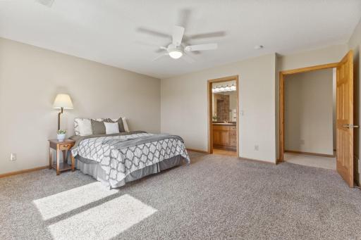 39541 Eastwood Avenue, North Branch, MN 55056