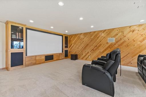 39541 Eastwood Avenue, North Branch, MN 55056