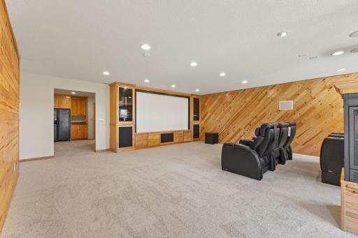 39541 Eastwood Avenue, North Branch, MN 55056