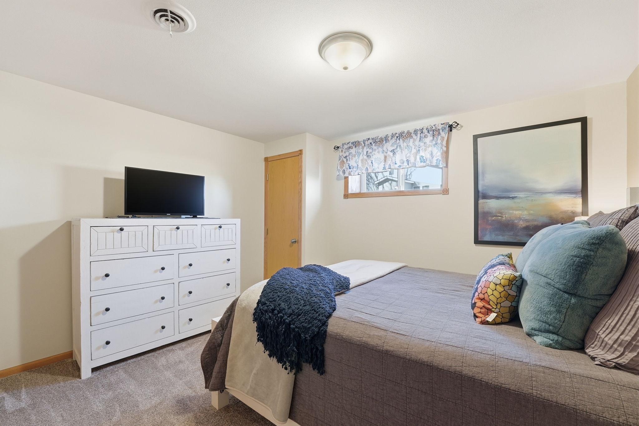 Lower level flex room