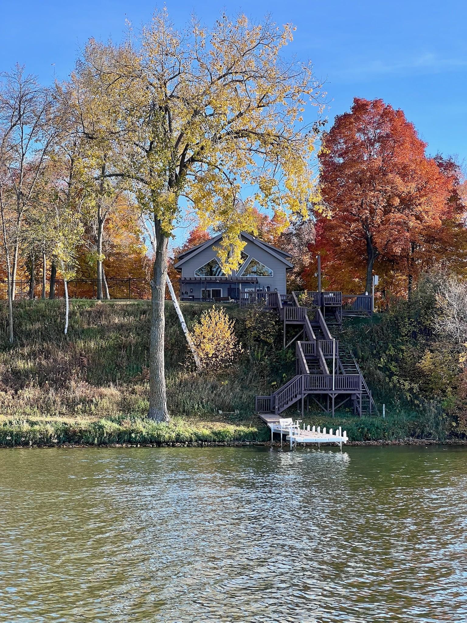 Lake views in Fall