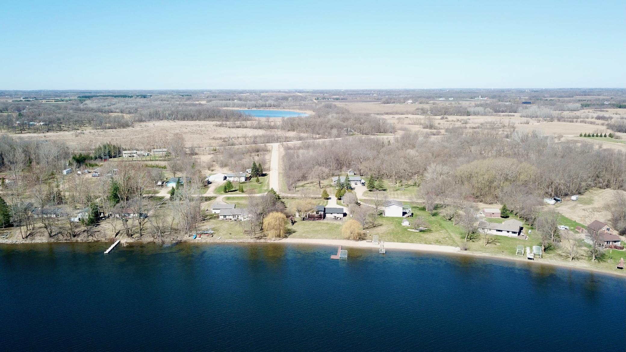 5123 Green Meadow Road SE Osakis, MN 56360 Set your sights on this Smith Lake home. Easy access to Alexandria and Osakis. 5 bedrooms. 2 baths, 3 car garage and nearly and acre lot with 150' of frontage.