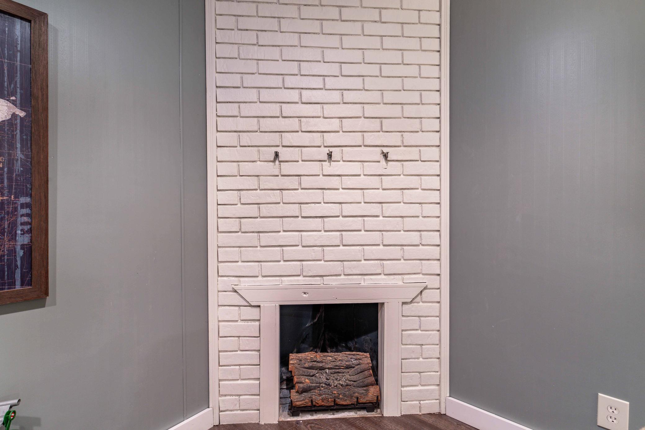 Fireplace - Electric