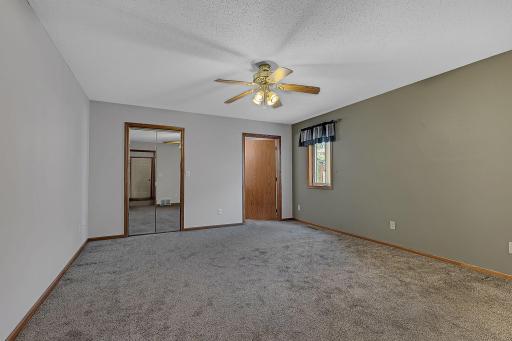 483 Voyager Drive, Alexandria, MN 56308