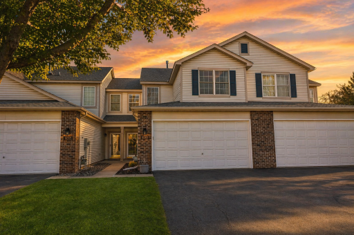 16369 Javari Court, Lakeville, MN 55044