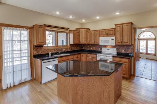 10822 Steamboat Loop NW, Walker, MN 56484