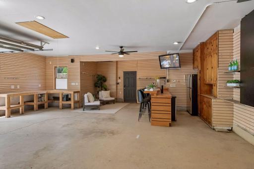 3043 South 31st Avenue - Spacecrafting - 0058.jpg