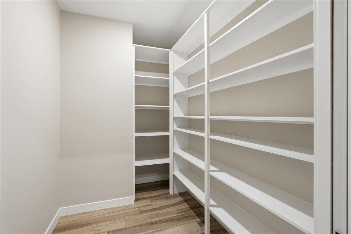 Closet.jpg