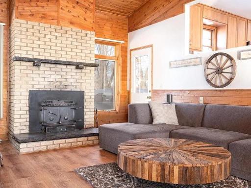 700 W Pleasure Drive, Litchfield, MN 55355