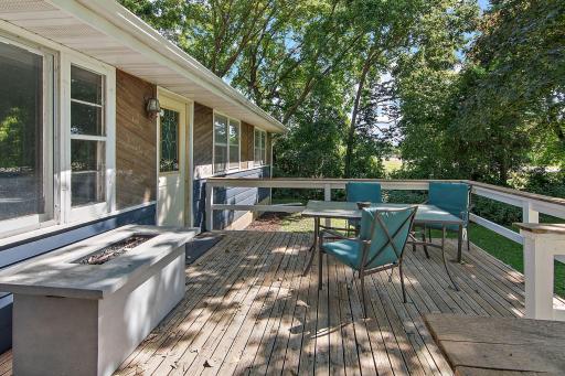 700 W Pleasure Drive, Litchfield, MN 55355