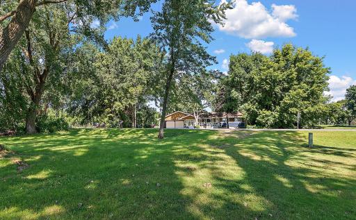 700 W Pleasure Drive, Litchfield, MN 55355