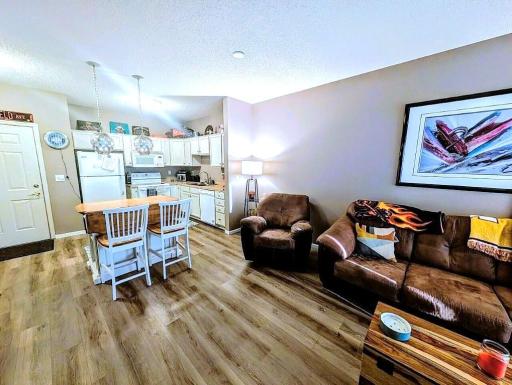 2231 Penn Place, 316, North Saint Paul, MN 55109