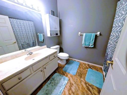2231 Penn Place, 316, North Saint Paul, MN 55109