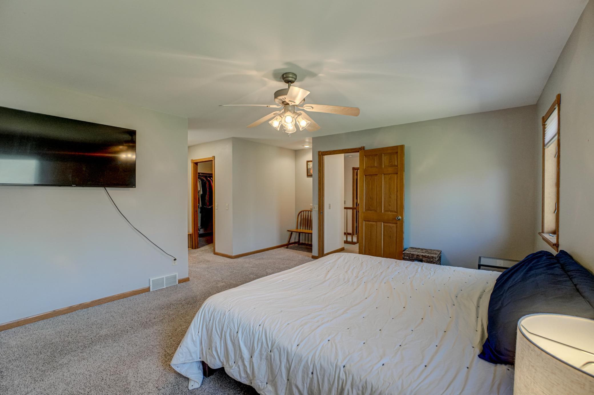 922 Ridge Pass-50.jpg