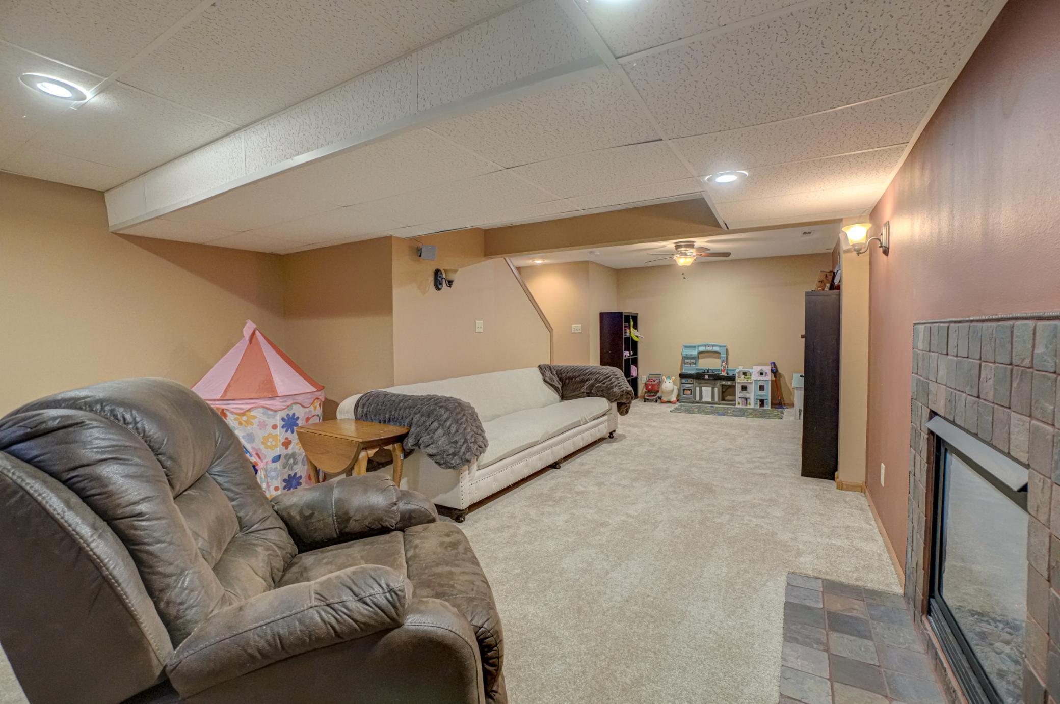 922 Ridge Pass-66.jpg