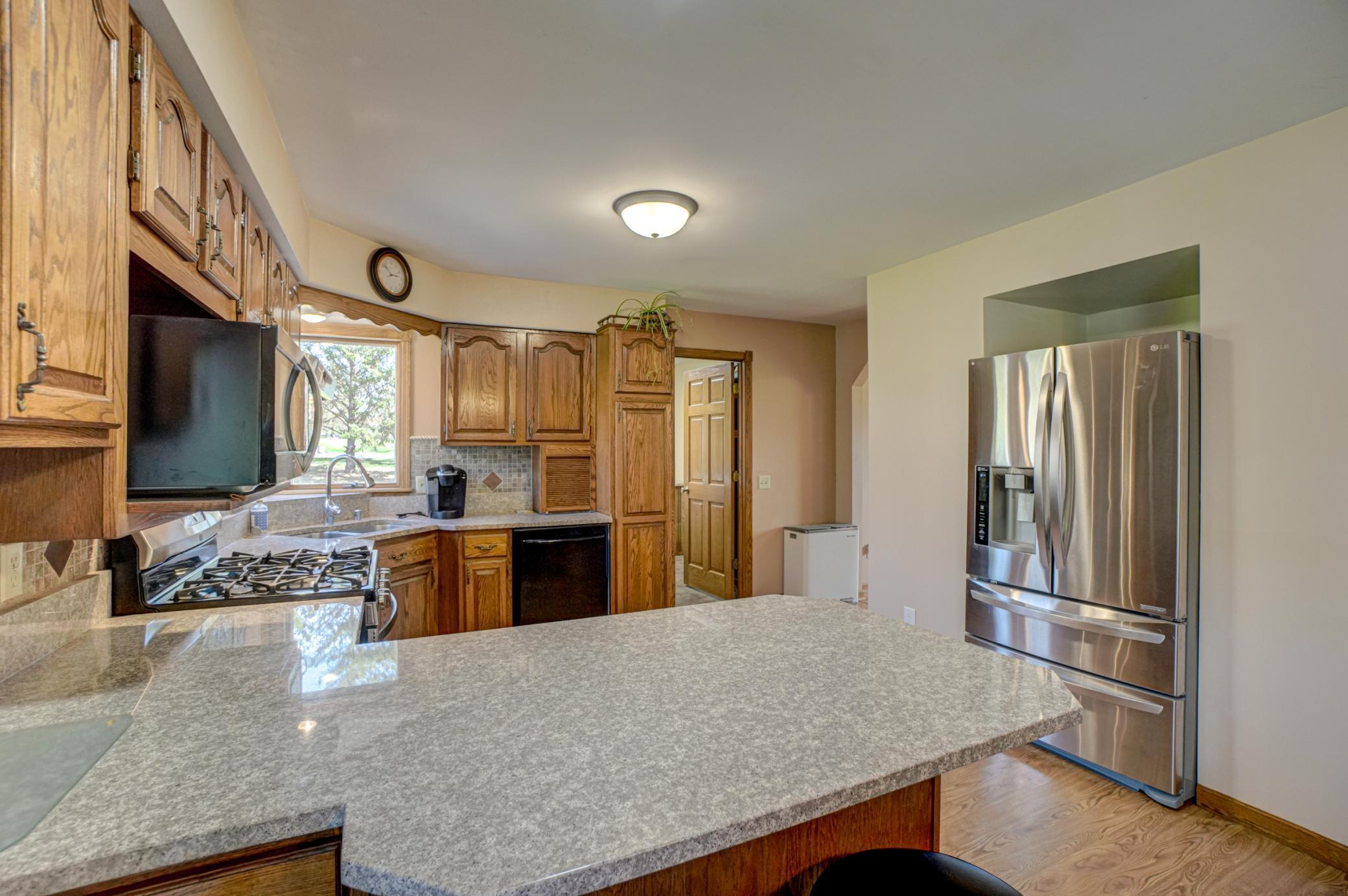 922 Ridge Pass-44.jpg