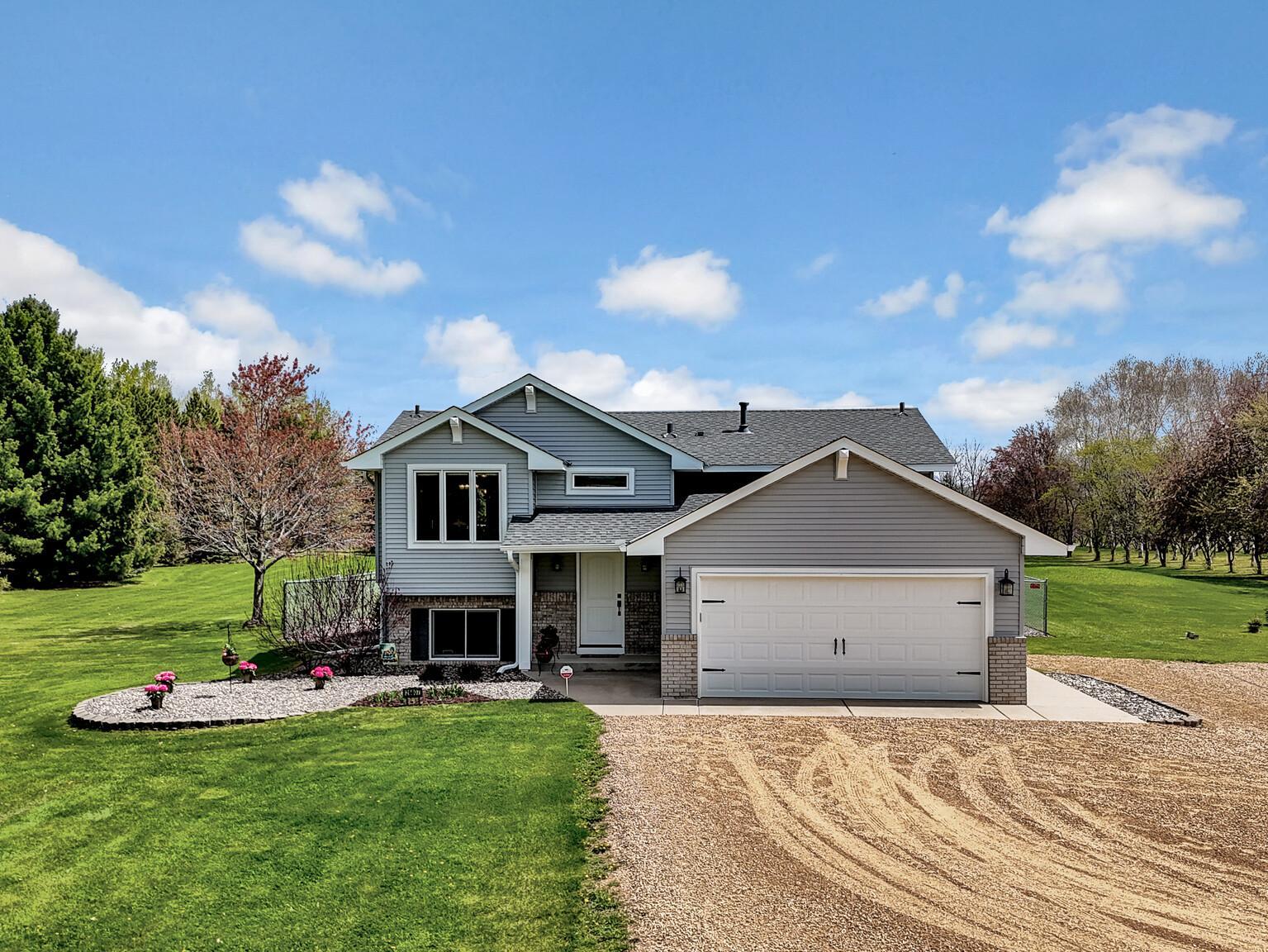 4 Bedrooms - 2 Baths