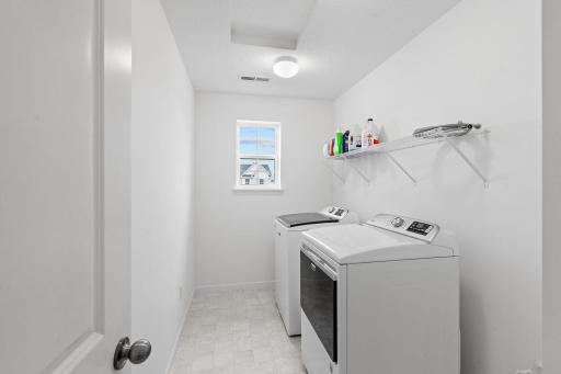 11791 Upper 31st Street N, Lake Elmo, MN 55042