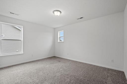 11791 Upper 31st Street N, Lake Elmo, MN 55042