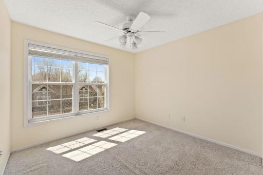 225 Heritage Lane, Circle Pines, MN 55014