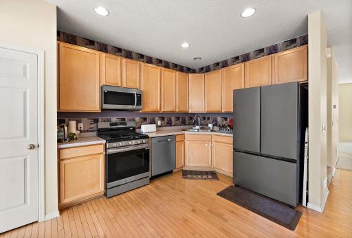 225 Heritage Lane, Circle Pines, MN 55014