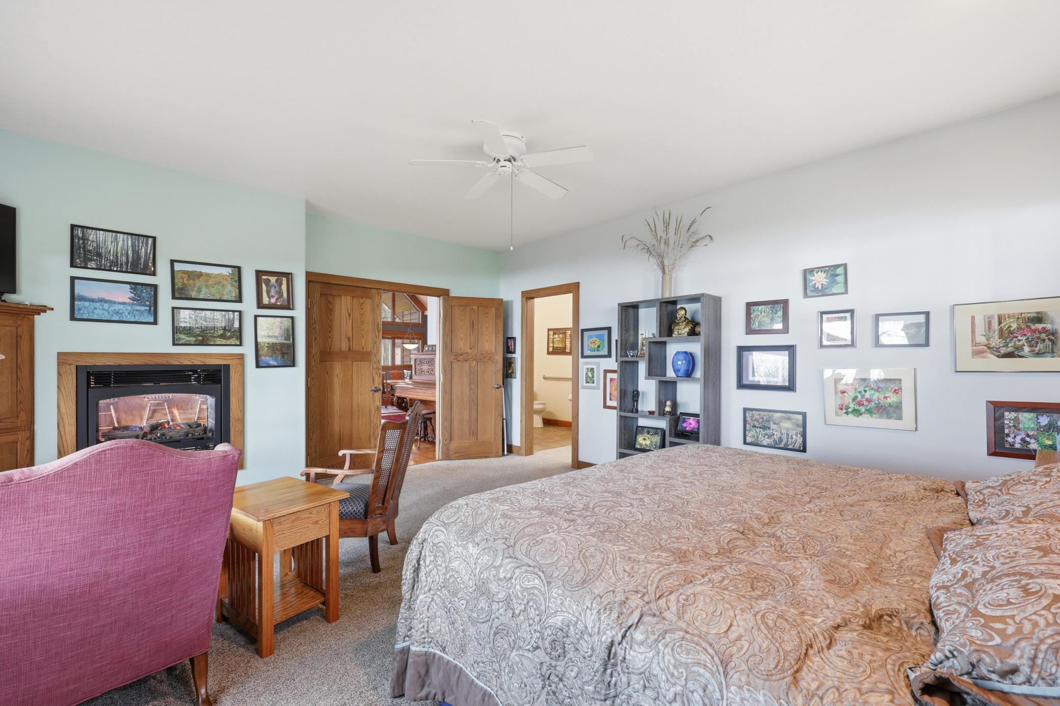 Primary suite