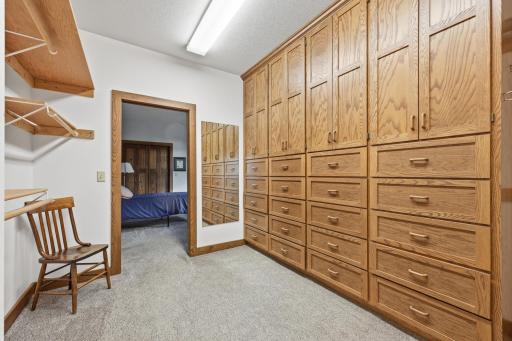 633 N Shore Drive, Detroit Lakes, MN 56501
