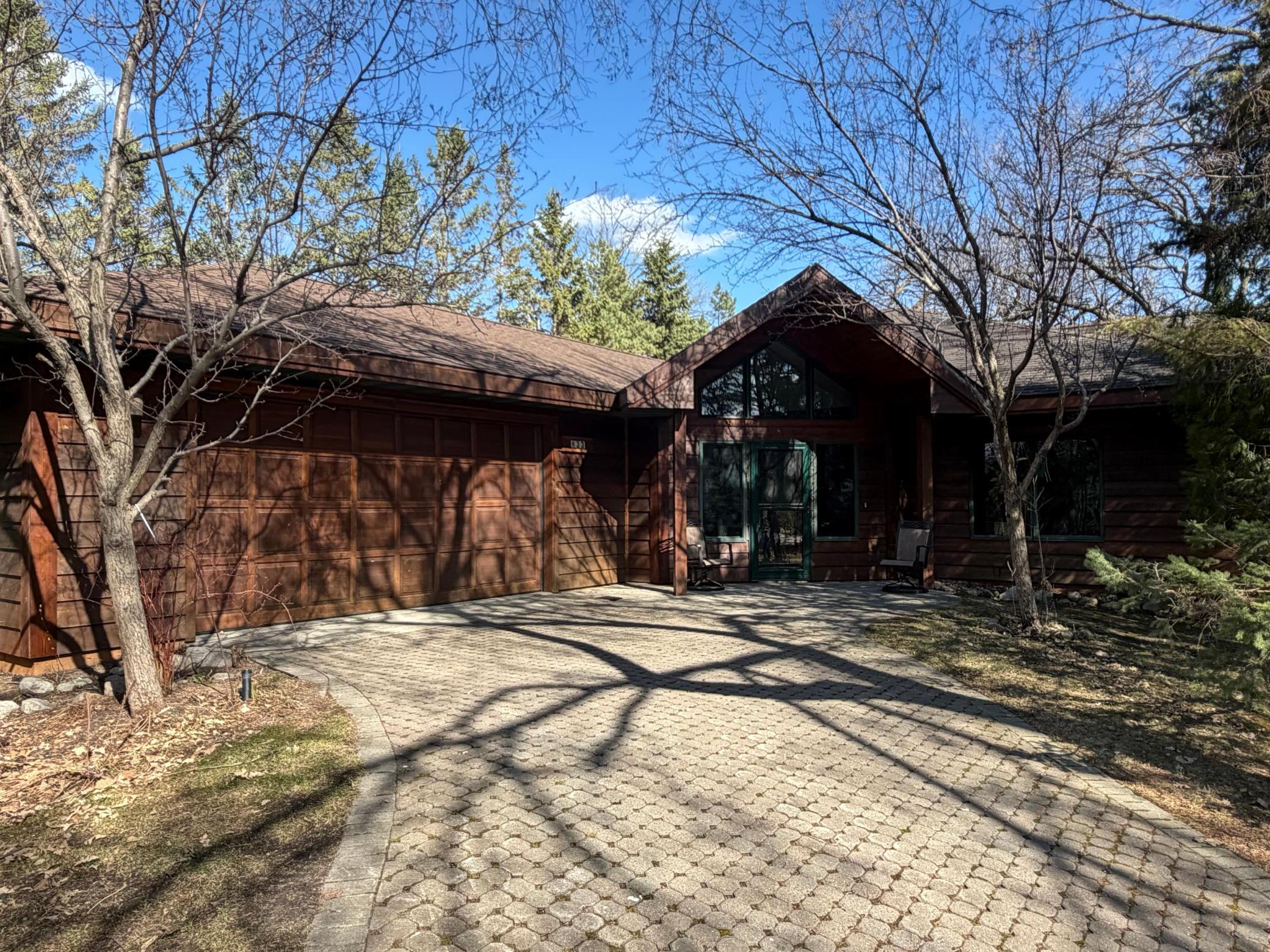 633 Exterior