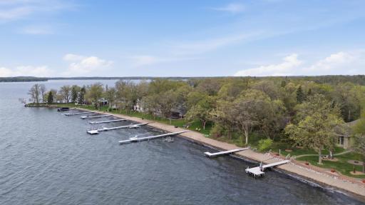633 N Shore Drive, Detroit Lakes, MN 56501