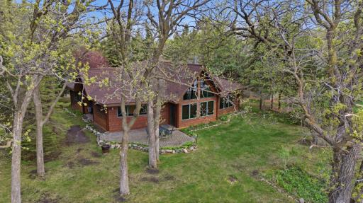633 N Shore Drive, Detroit Lakes, MN 56501