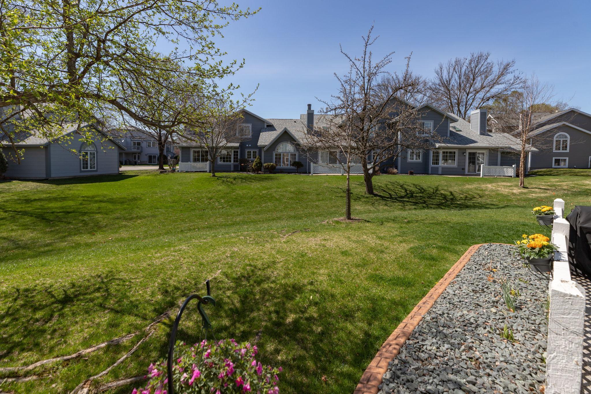 31-web-or-mls-31-Back View.jpg