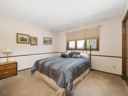6777 W 82nd Street, Minneapolis, MN 55438