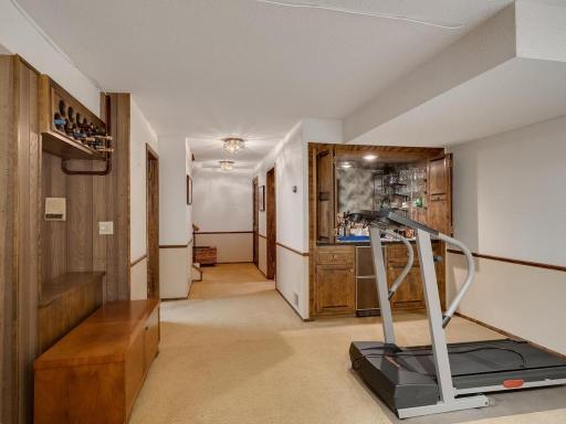 6777 W 82nd Street, Minneapolis, MN 55438