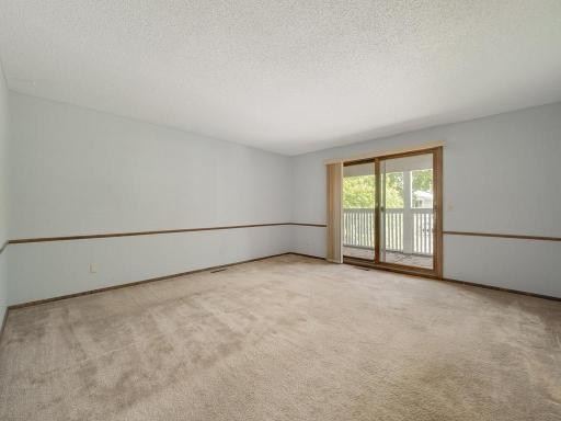 6777 W 82nd Street, Minneapolis, MN 55438