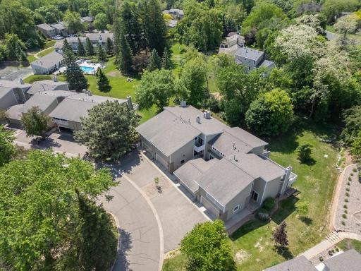 6777 W 82nd Street, Minneapolis, MN 55438