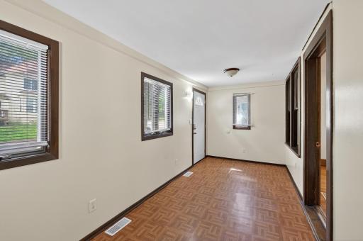 1117 Westminster Street, Saint Paul, MN 55130