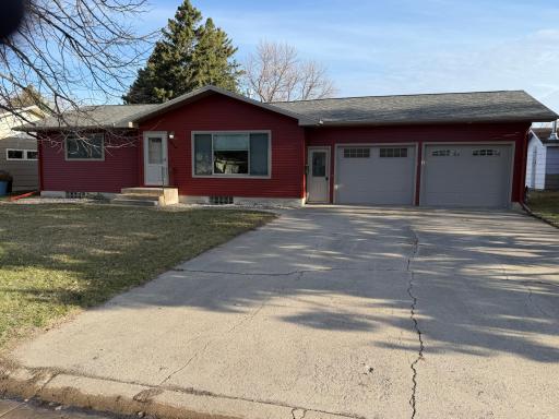 404 4th Avenue W, Ada, MN 56510