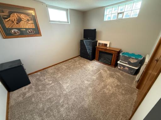404 4th Avenue W, Ada, MN 56510