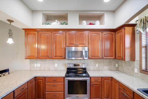 3082 208th Avenue NW, Oak Grove, MN 55011