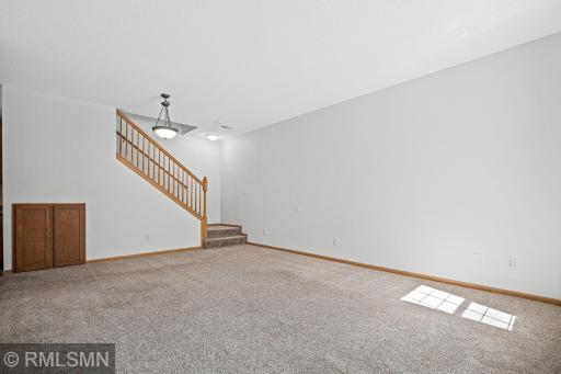 162 Bridgewater Trail-7.jpg
