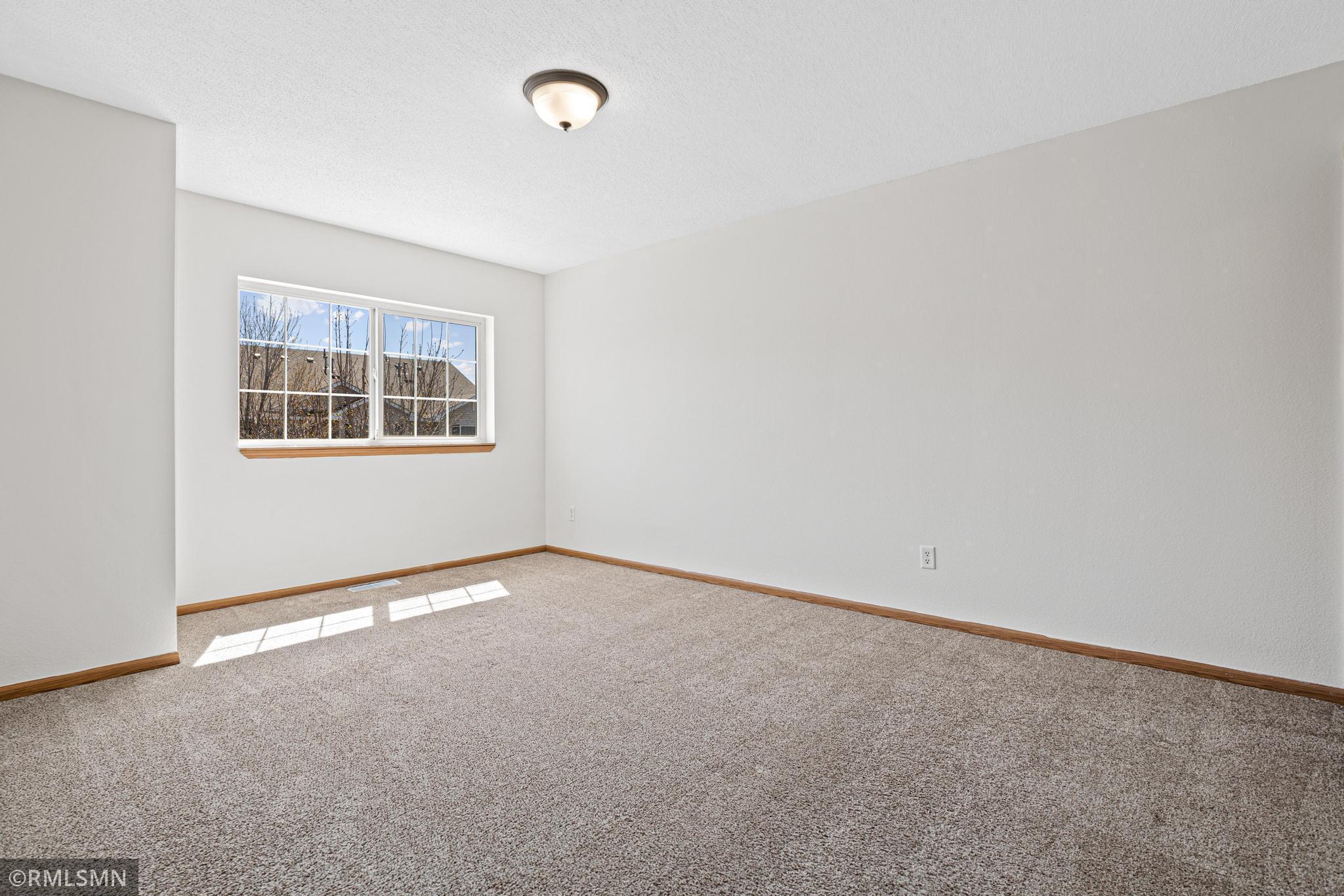 162 Bridgewater Trail-17.jpg