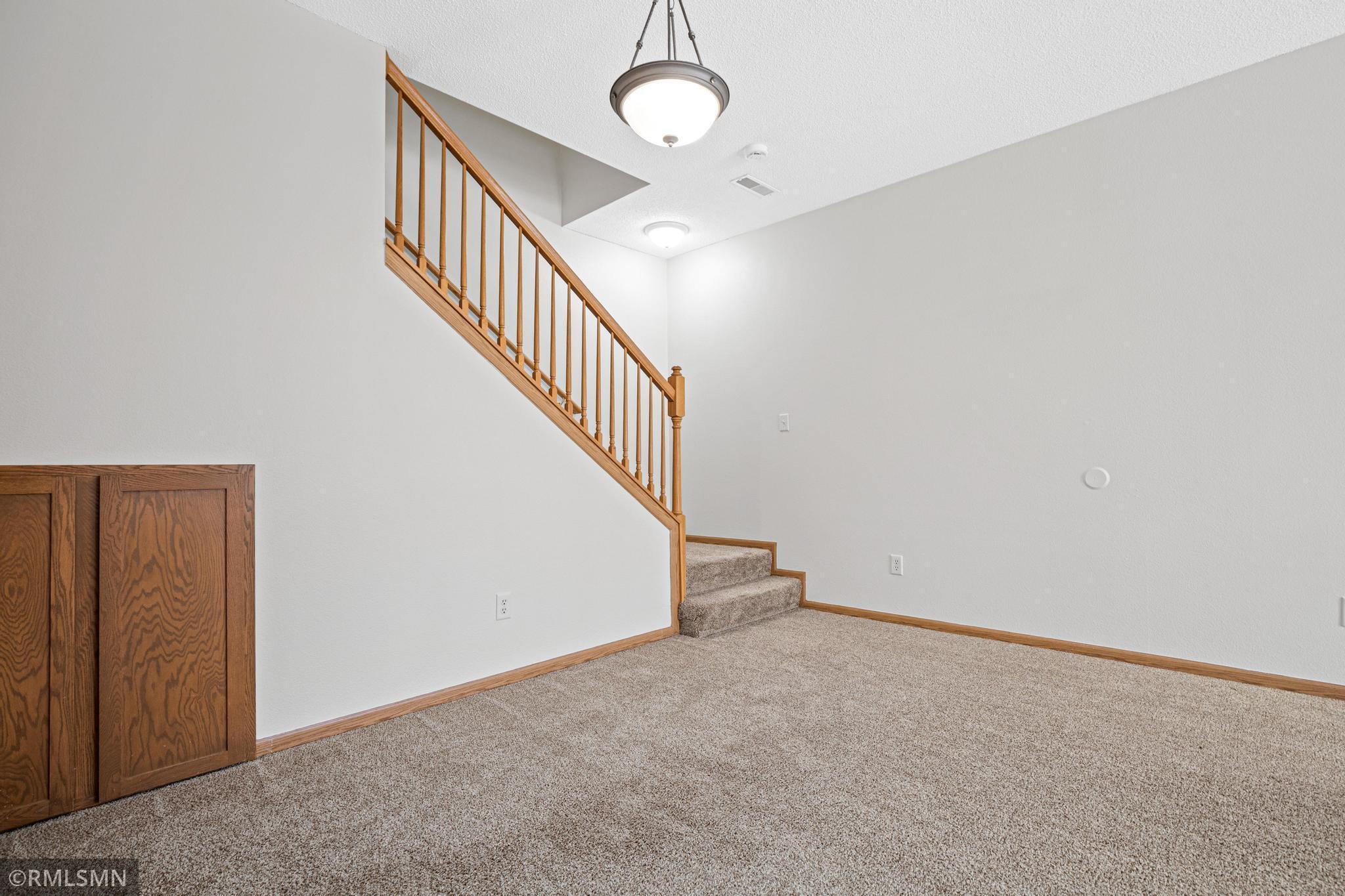 162 Bridgewater Trail-12.jpg