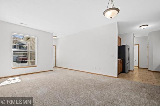 162 Bridgewater Trail-5.jpg