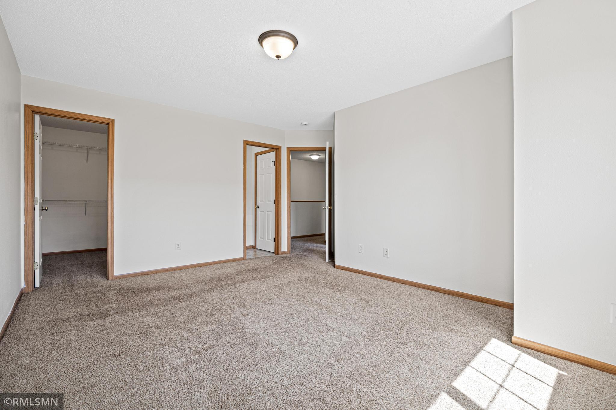 162 Bridgewater Trail-18.jpg