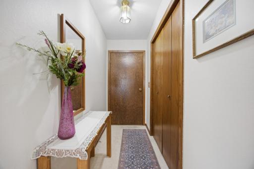 327 10th Avenue S, 3, Fargo, ND 58103